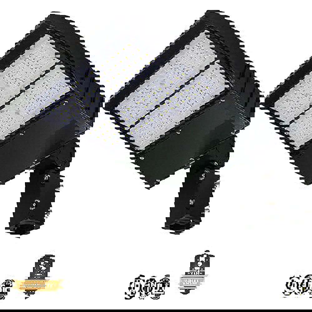 Parking Lot & Roadway Lights; Fixture Type: Roadway Light ; Lens Material: Polycarbonate ; Lamp Base Type: Integrated LED